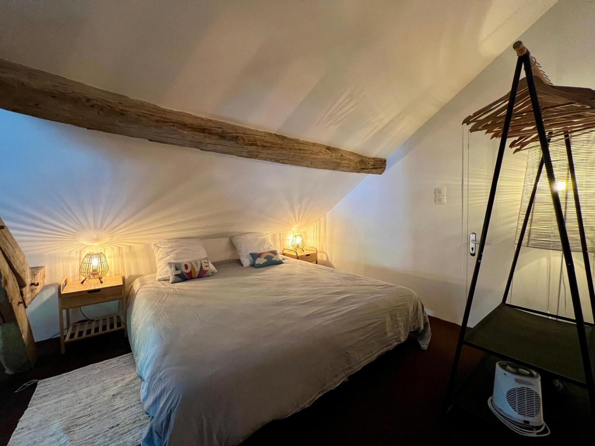 La Maisonnette D'Elodibiza ! Moret-sur-Loing Eksteriør billede