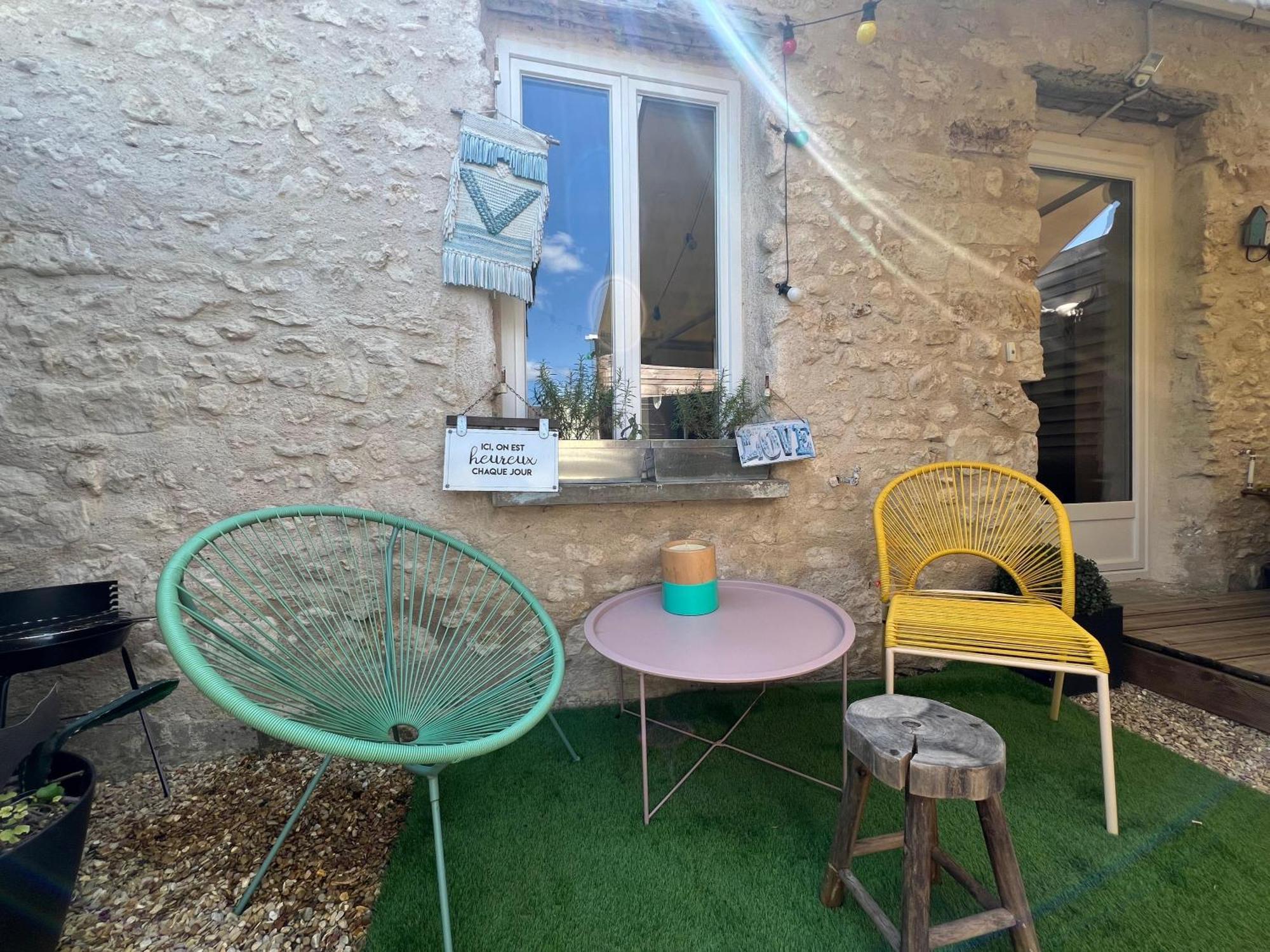 La Maisonnette D'Elodibiza ! Moret-sur-Loing Eksteriør billede